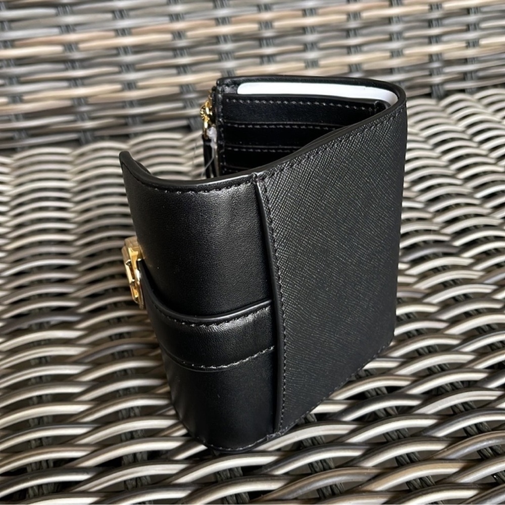 MICHAEL KORS CARMEN MEDIUM LOGO AND FAUX LEATHER WALLET BLACK - Picture 7 of 16